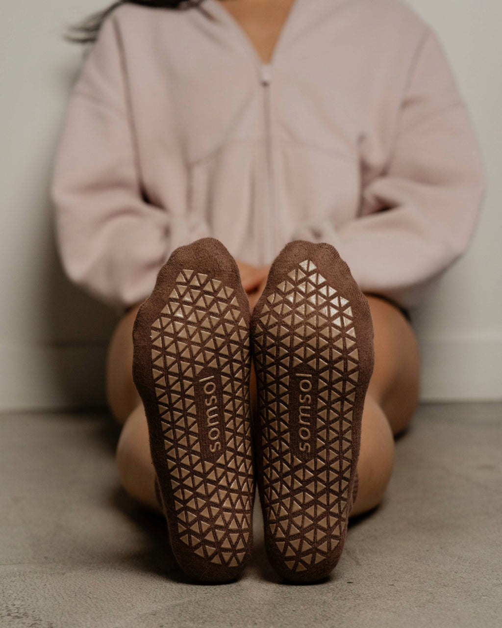 Cocoa Powder Grip Socks